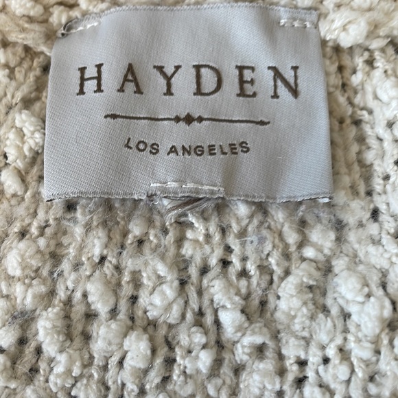 Hayden Los Angeles cream cardigan sweater balloon style under arm front pockets - Picture 5 of 7
